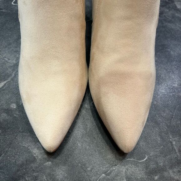 ZBY Amazon Women’s 8.5 Pointed Toe Beige  Dressy Fall Booties New - Picture 11 of 11